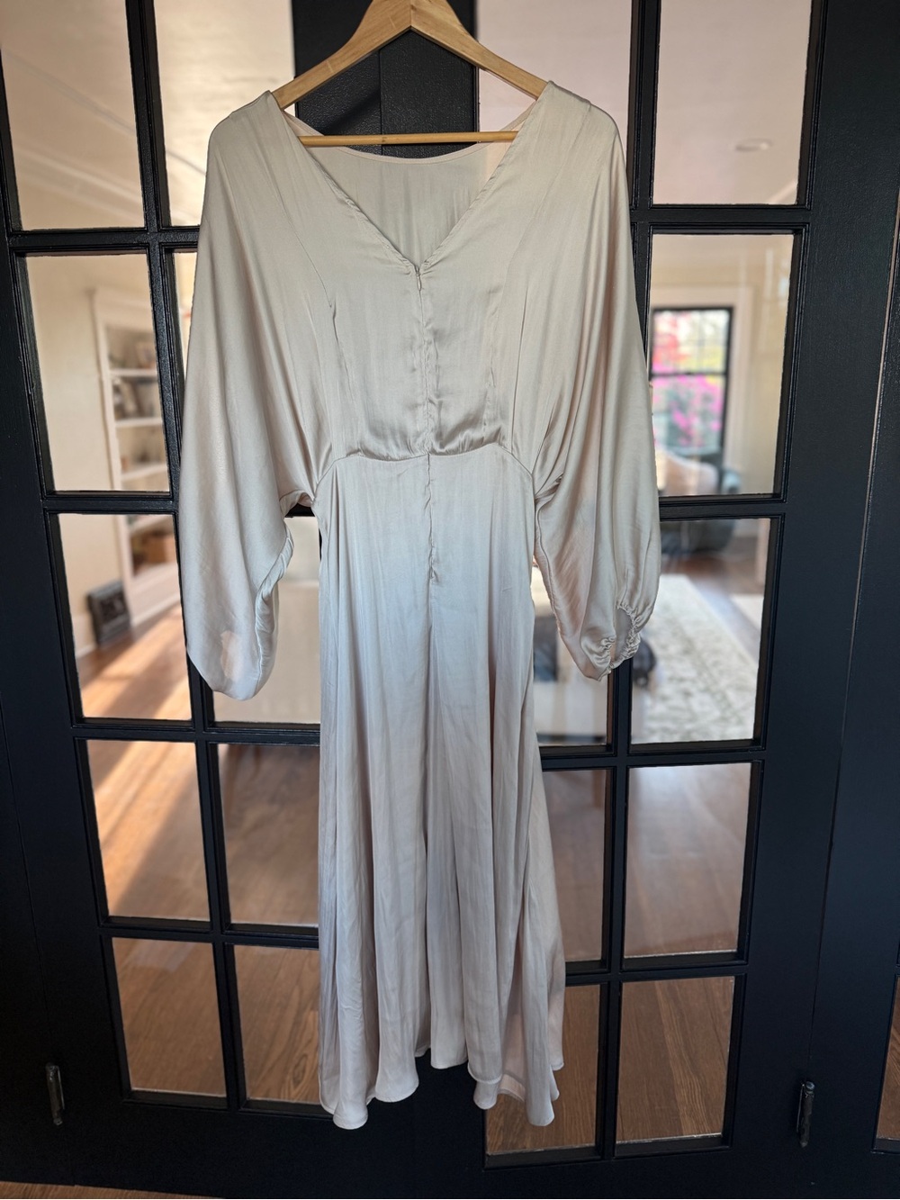Astr Blush V-Neck Flowing Midi Dress with Bishop Sleeves